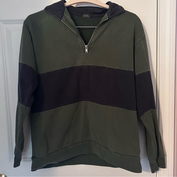 Brandy Melville Isabelle Quarter Zip - Picture 1 of 3